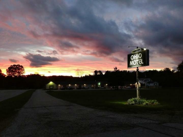 The Ohio Motel Bath Exterior photo